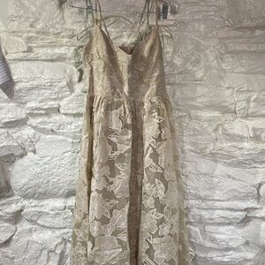 En Saison Cream Floral Maxi Dress